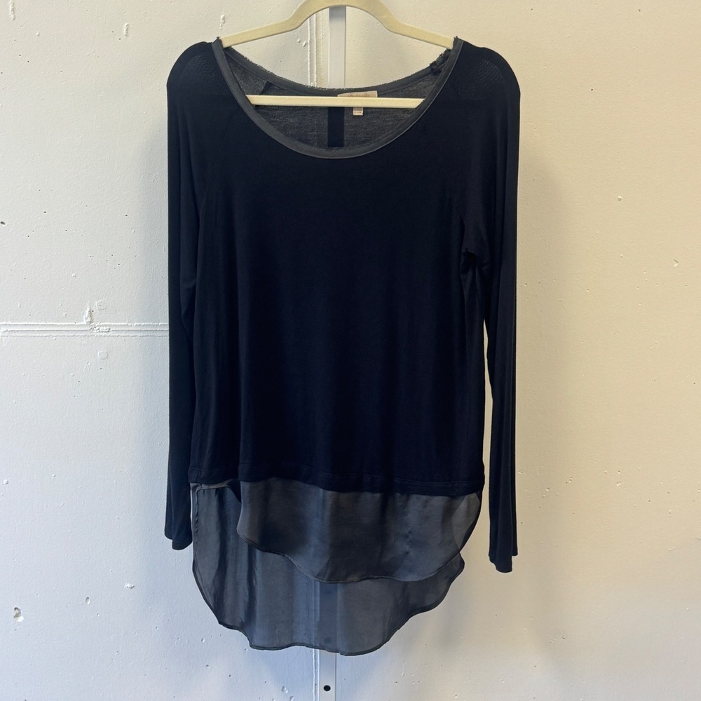 Bordeaux Black Mixed Media High Low Long Sleeve Top Small Raglan‎ Satin Trim